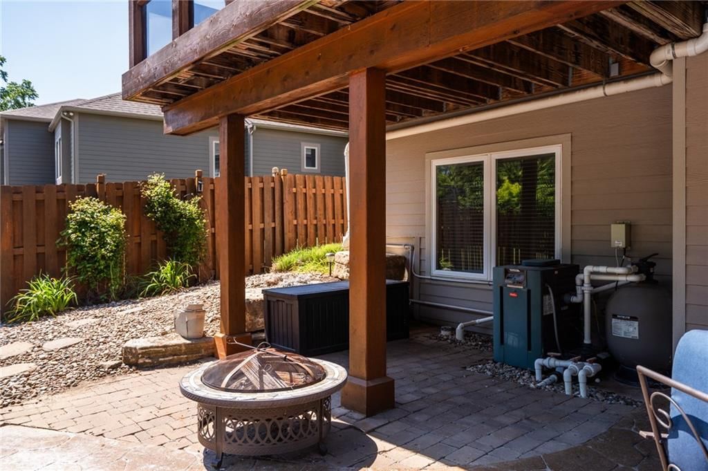 1216 Waverly Drive — photo 41