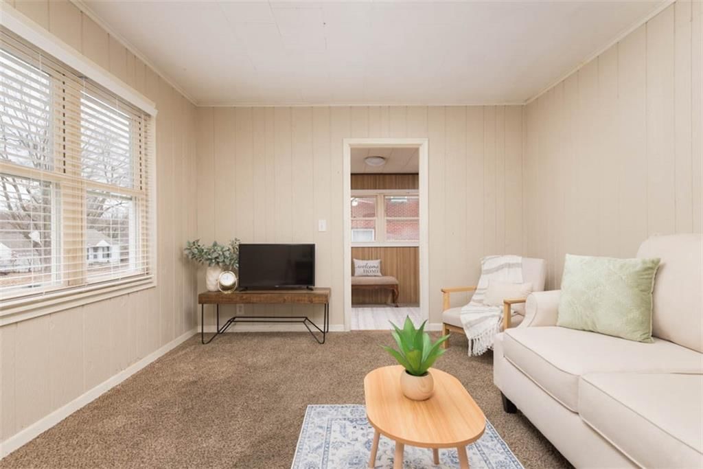 1524 W Sheley Road — photo 6