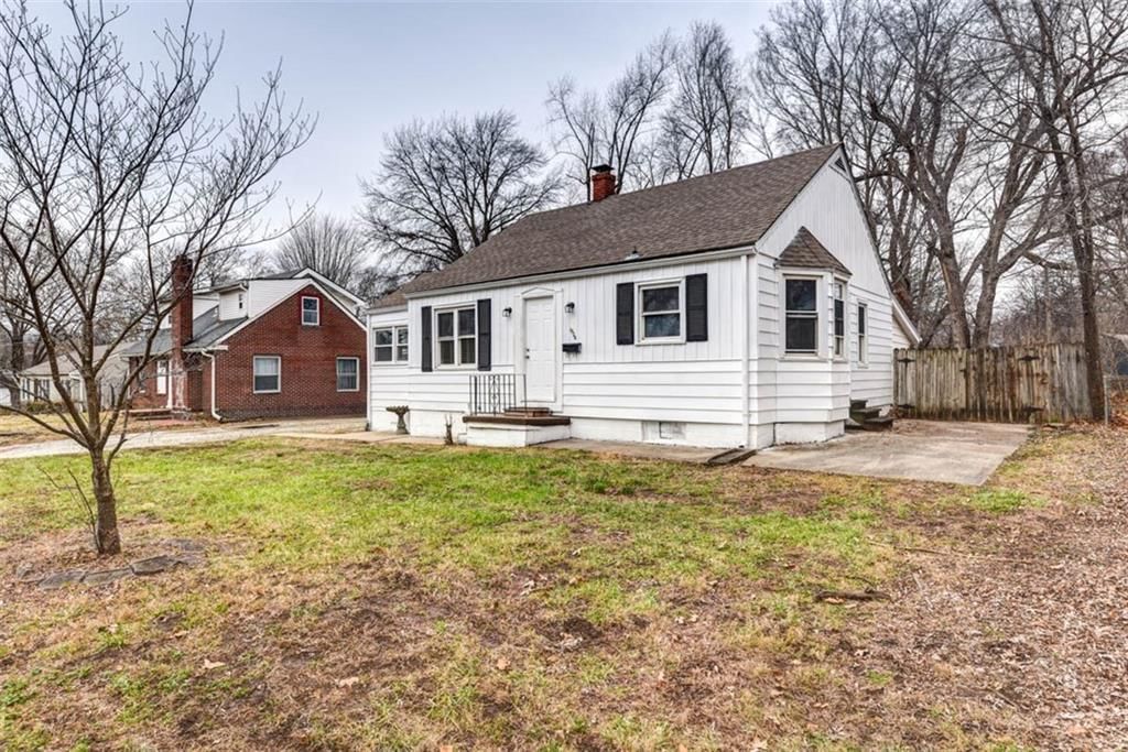 1524 W Sheley Road — photo 27
