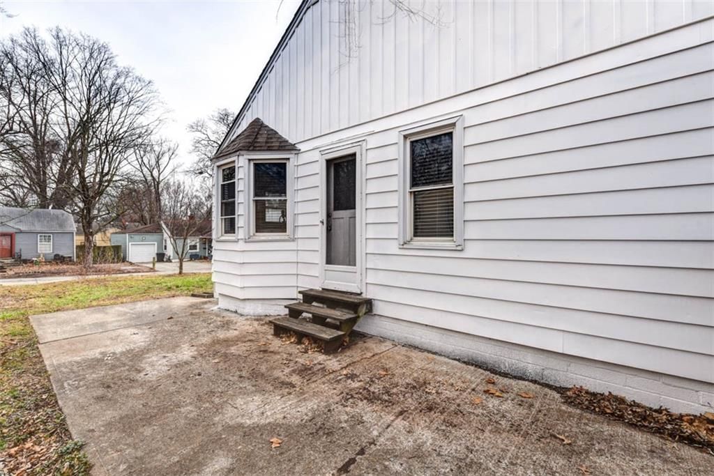 1524 W Sheley Road — photo 30