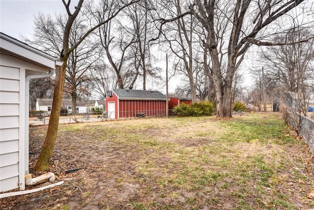 1524 W Sheley Road — photo 35