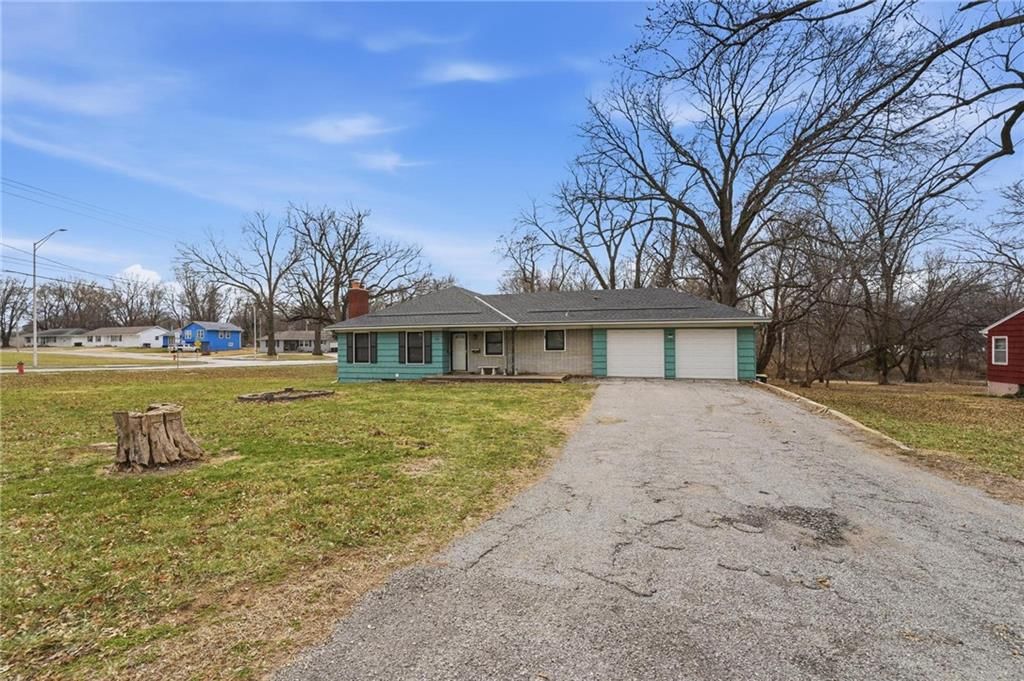 11418 Orchard Road, Kansas City, MO