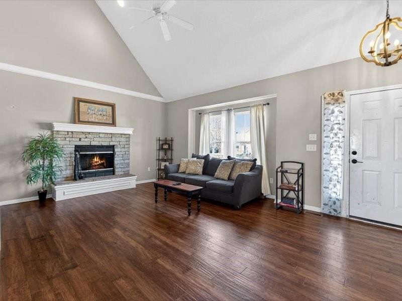 20493 W 221st Street — photo 10
