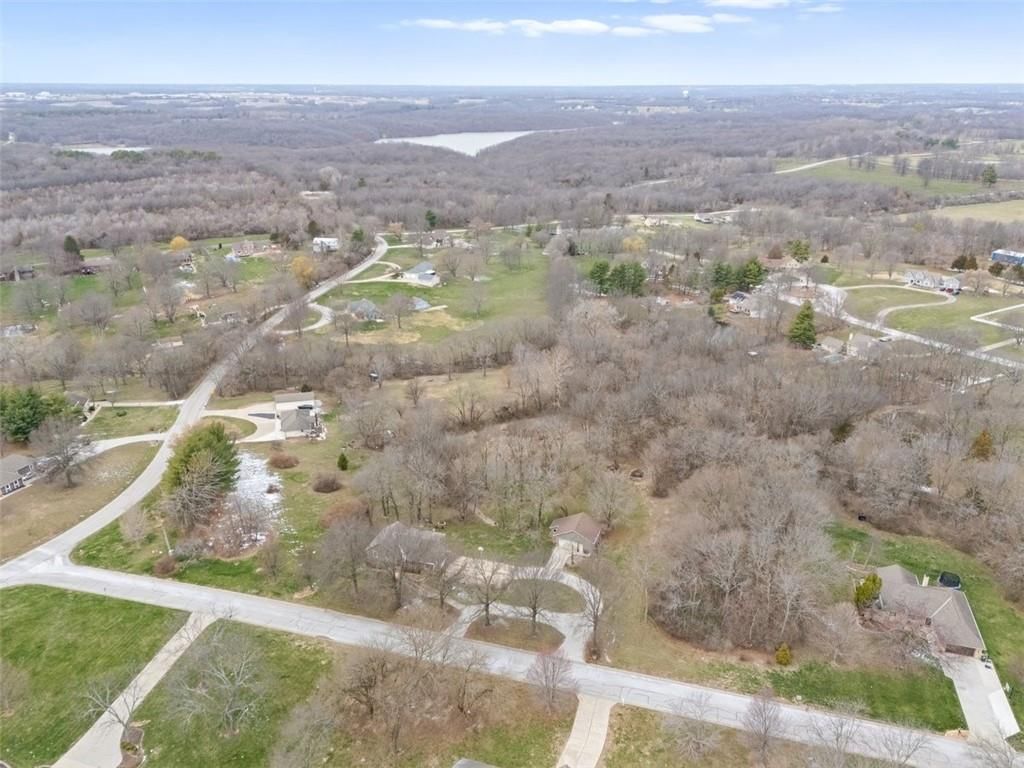 8920 Lochkirk Drive — photo 27