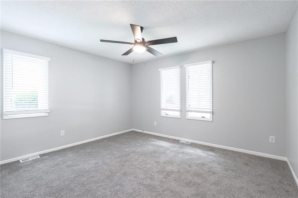 1912 NW Manor Drive — photo 39