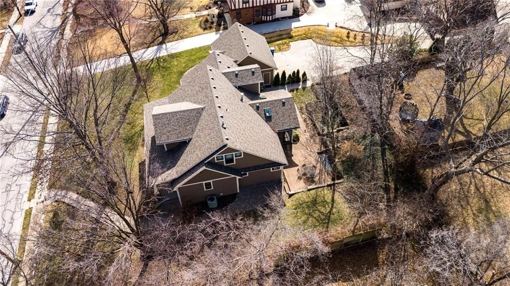 130 MORSE Avenue — photo 15