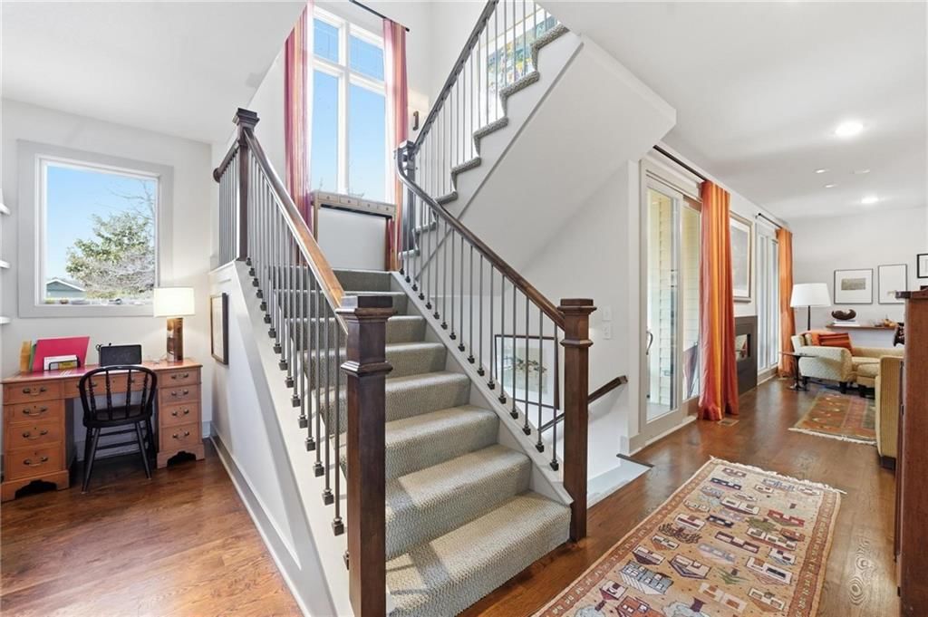 130 MORSE Avenue — photo 31