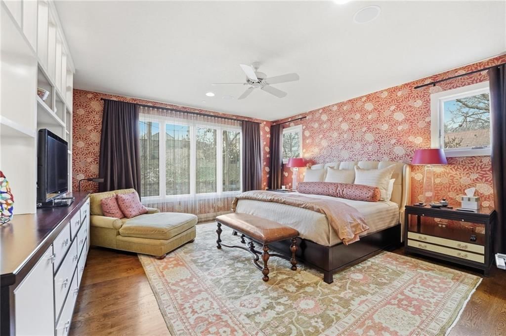 130 MORSE Avenue — photo 35