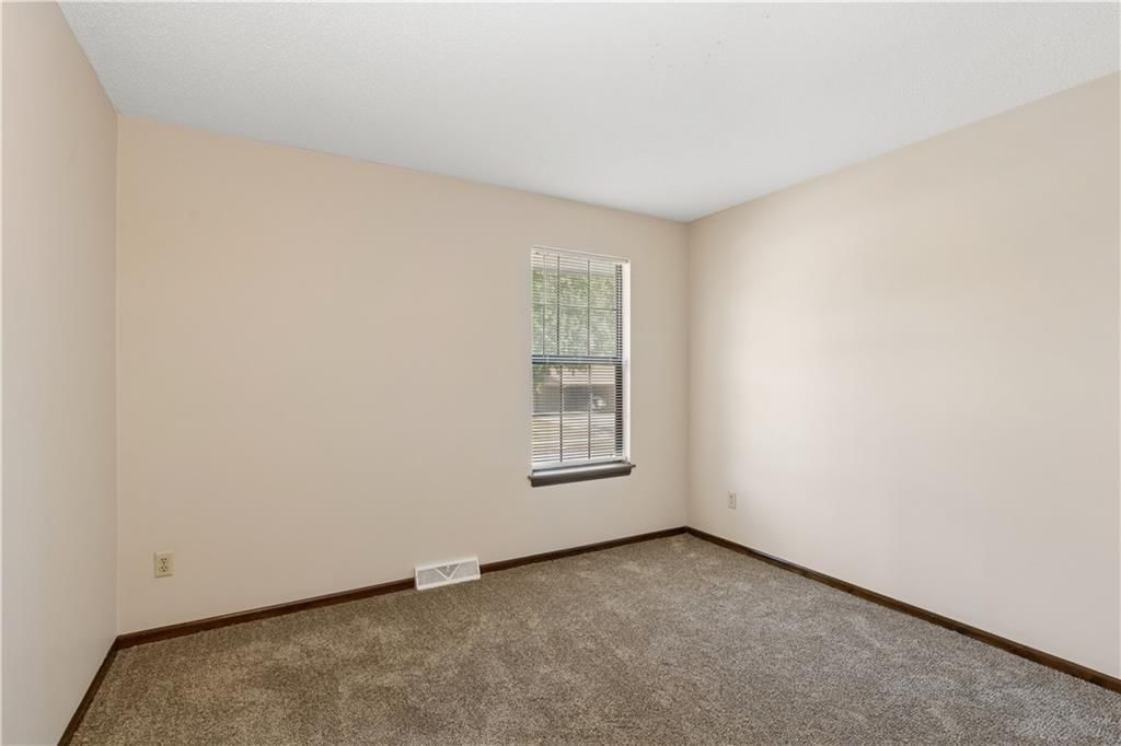 306 SW Sunset Drive — photo 12