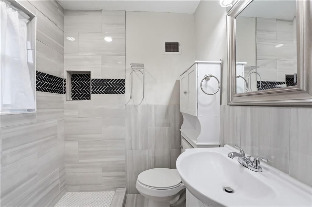 104 NW 76th Street — photo 15