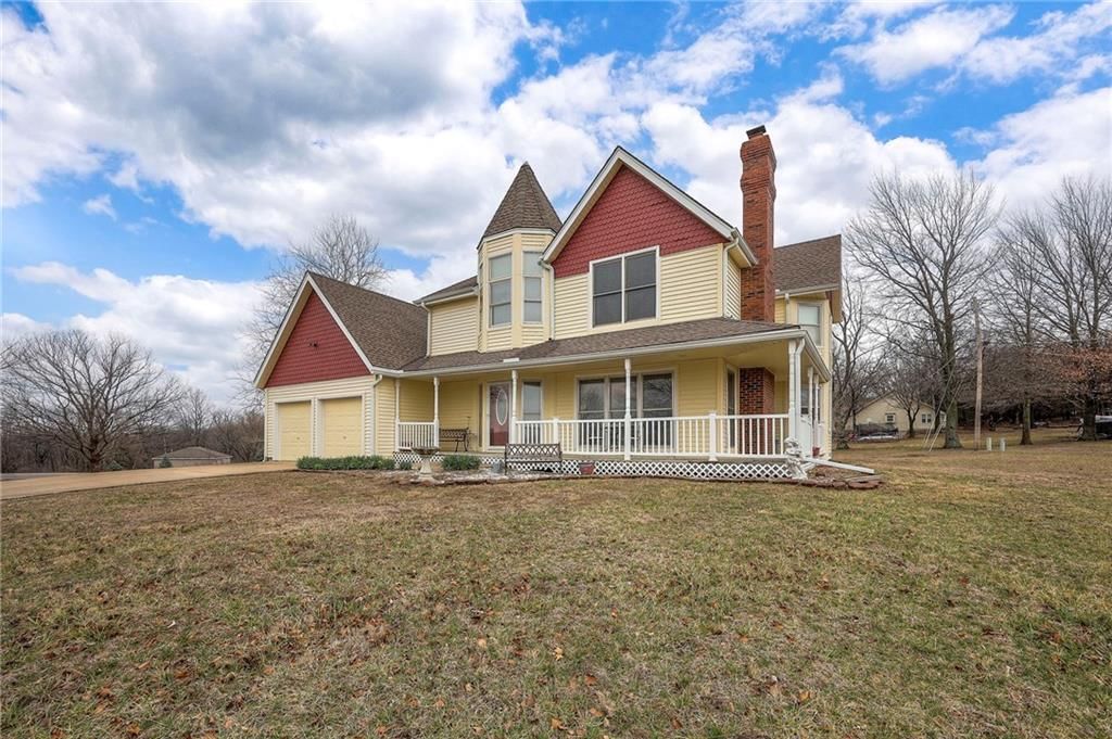 13035 Wild Rose Lane, Olathe, KS