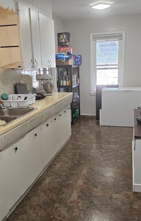 411 W North Street — photo 5