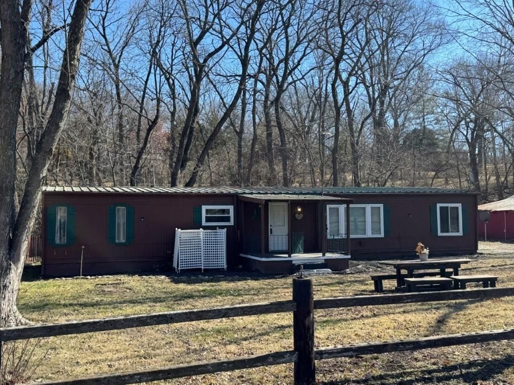 2611 N Union School Road, Independence, MO