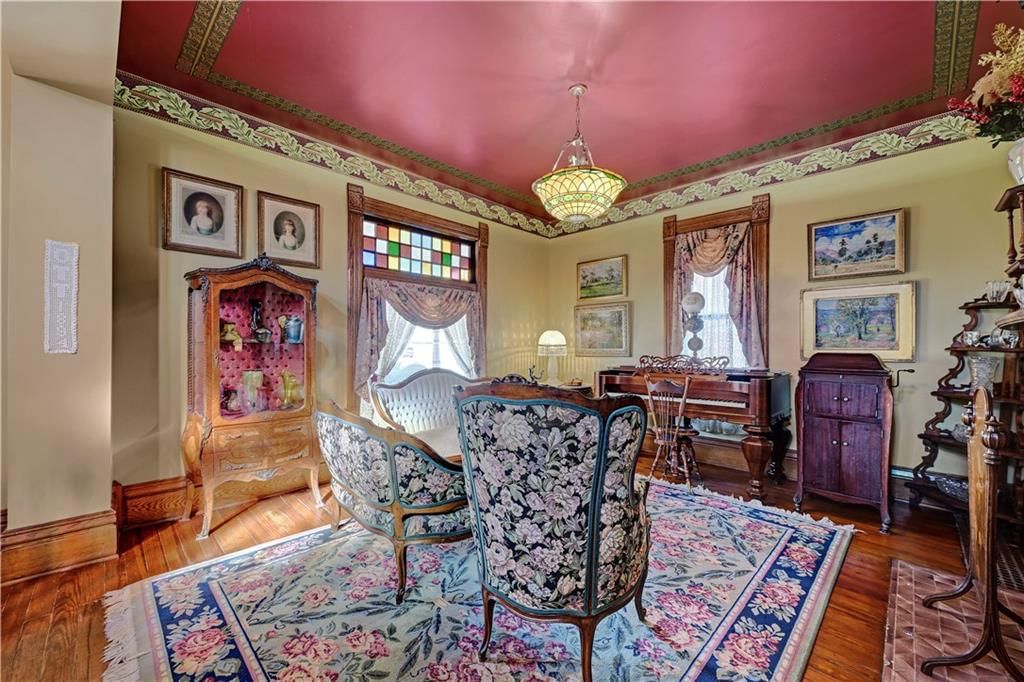 401 S Harrison Street — photo 9