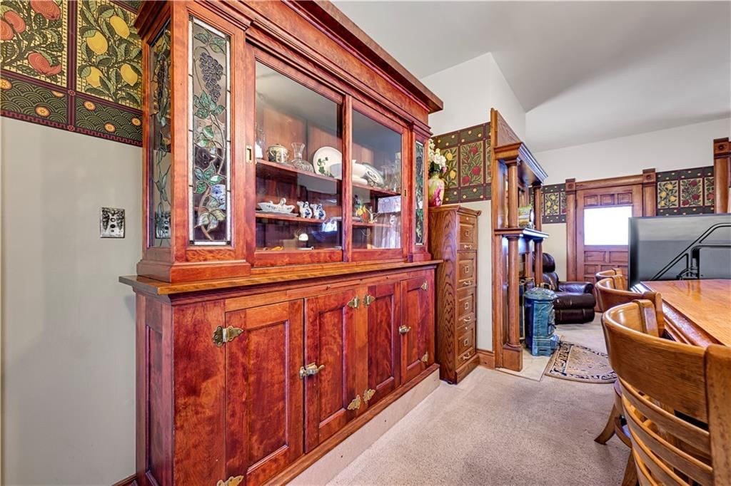 401 S Harrison Street — photo 23