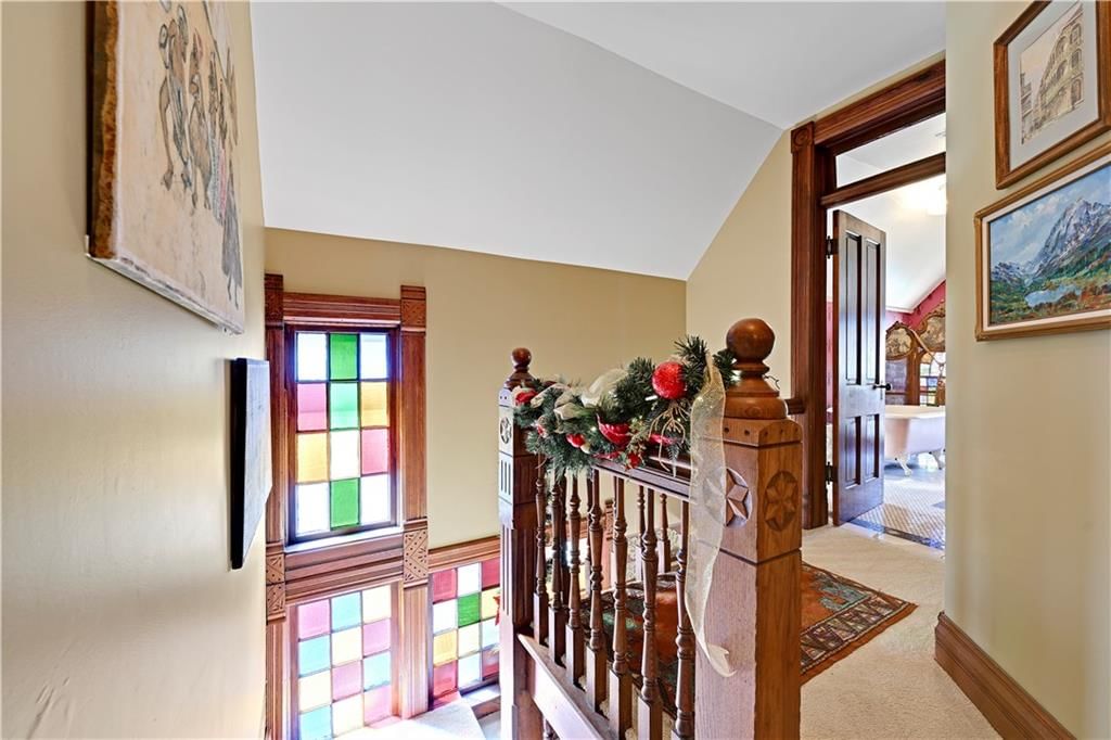 401 S Harrison Street — photo 32