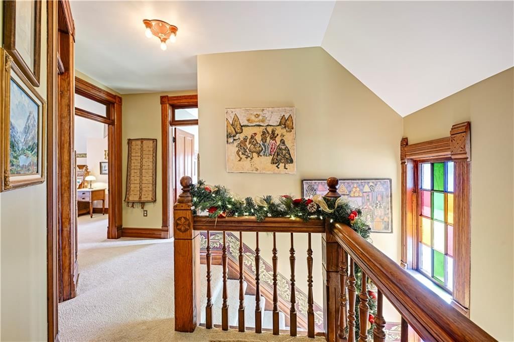 401 S Harrison Street — photo 43