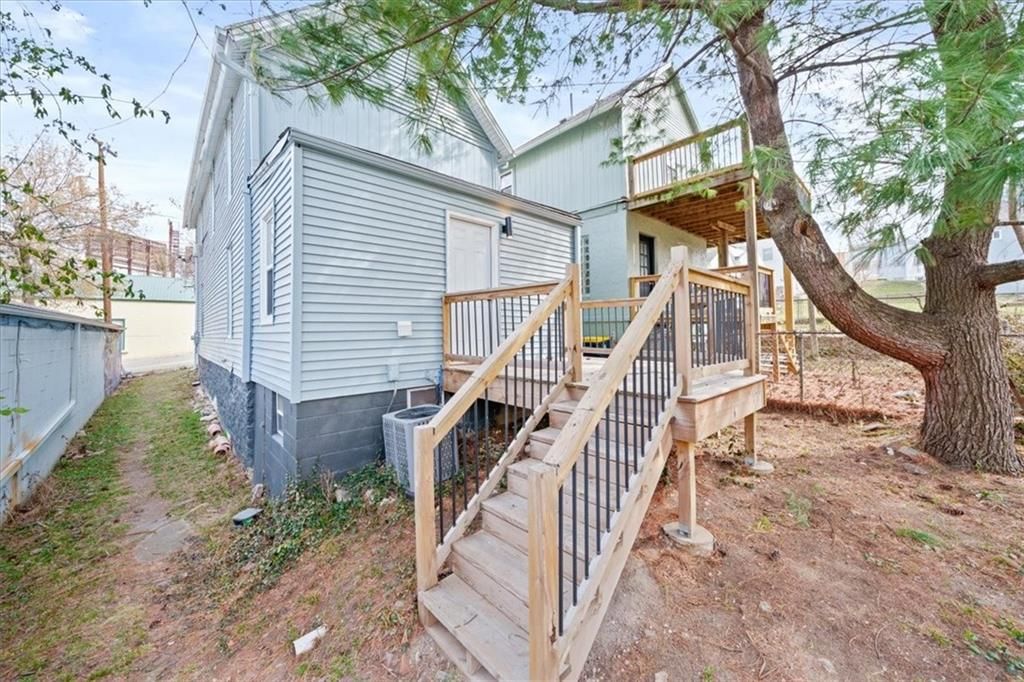 1015 W 29th Street — photo 27