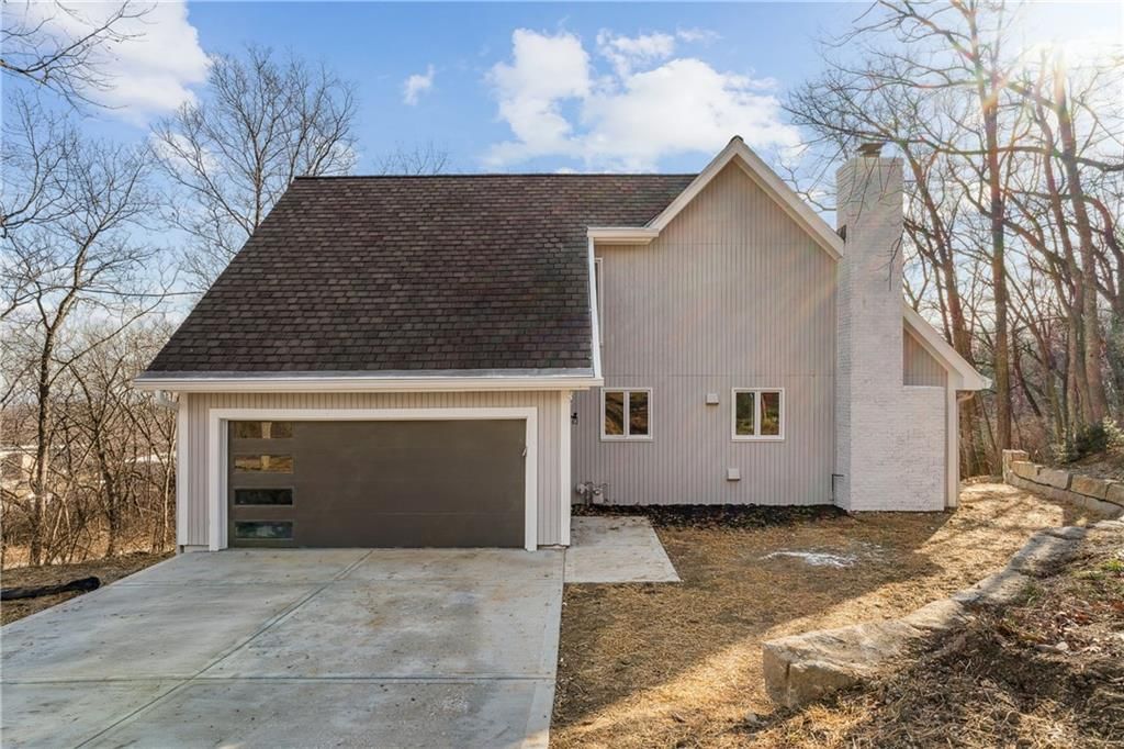 1605 Westwood Drive, Leavenworth, KS