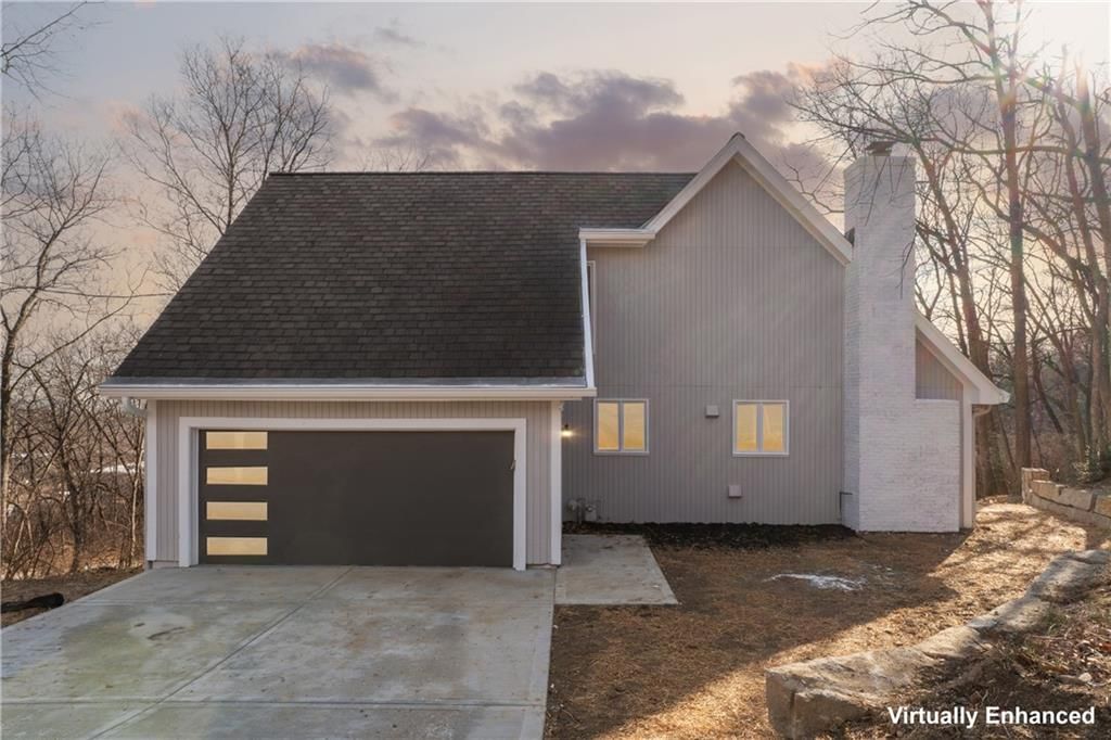 1605 Westwood Drive — photo 2