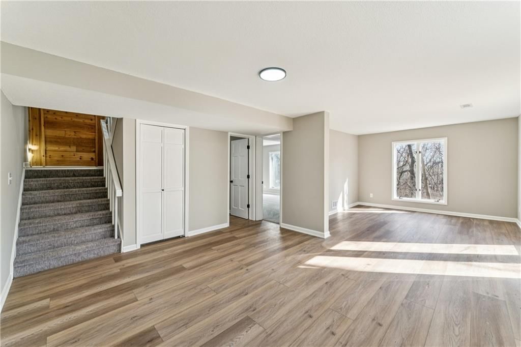 1605 Westwood Drive — photo 36
