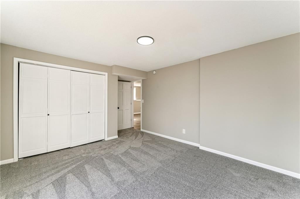 1605 Westwood Drive — photo 41