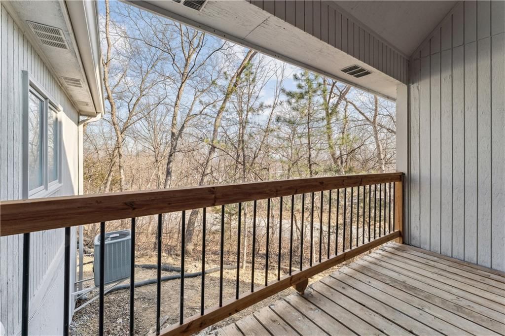 1605 Westwood Drive — photo 46