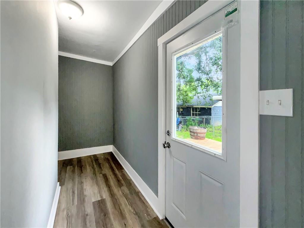 1703 Main Street — photo 15