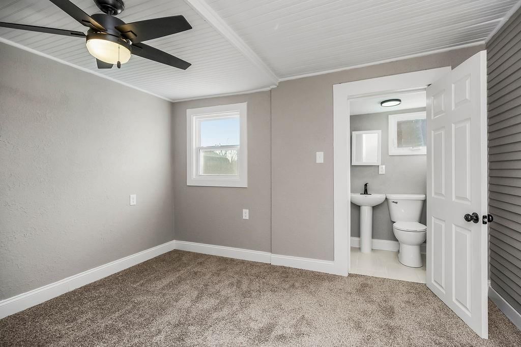 511 S Cedar Avenue — photo 25