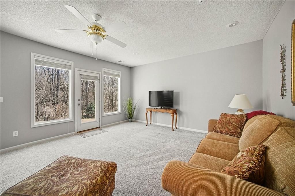 8611 N Liston Avenue — photo 20