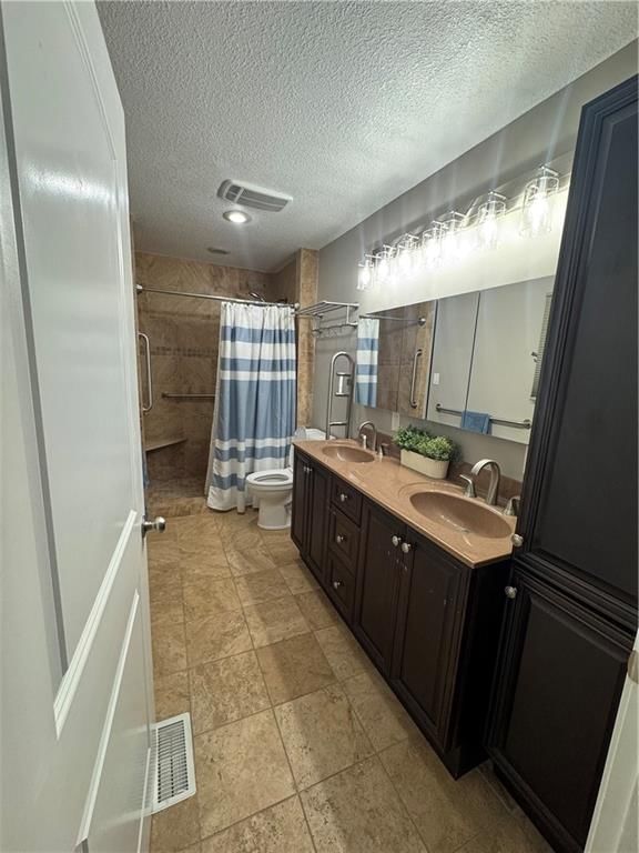 4703 NW Gower Avenue — photo 16