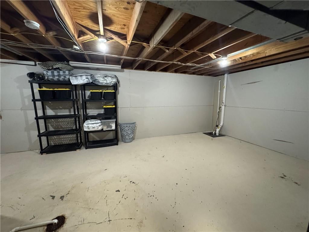 4703 NW Gower Avenue — photo 32