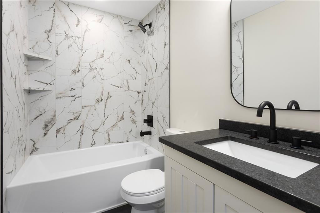 5731 Nogard Avenue — photo 11