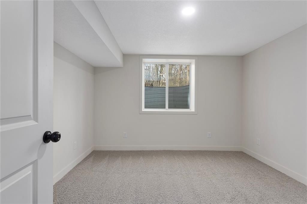 5731 Nogard Avenue — photo 28