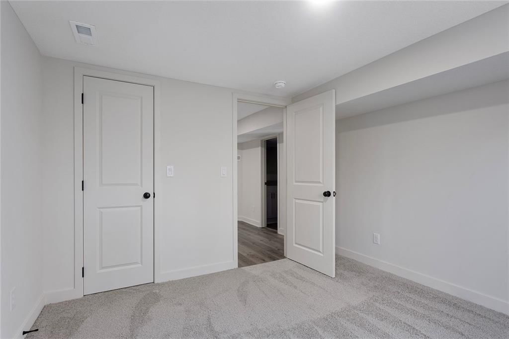 5731 Nogard Avenue — photo 29