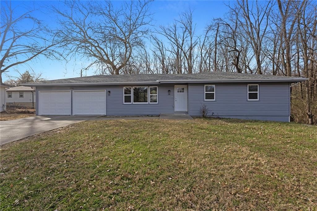 5731 Nogard Avenue — photo 32