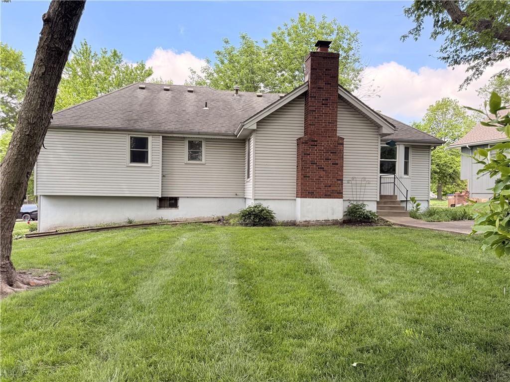 105 N Landcaster Drive — photo 31