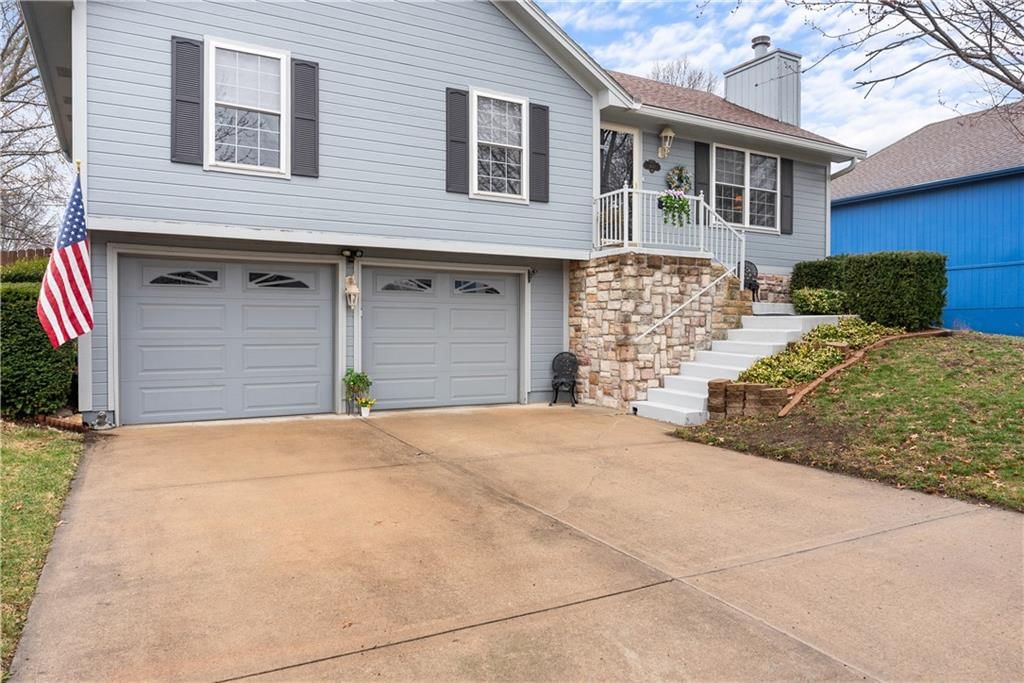 1440 SW Mission Road — photo 2