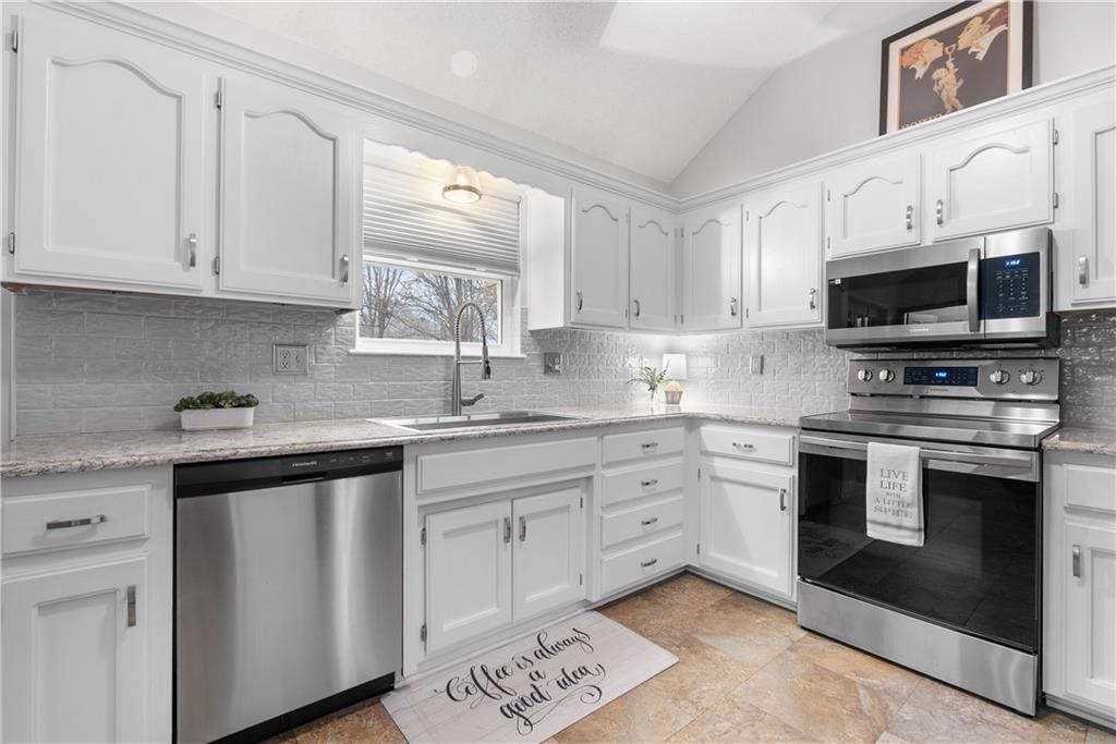 1440 SW Mission Road — photo 9