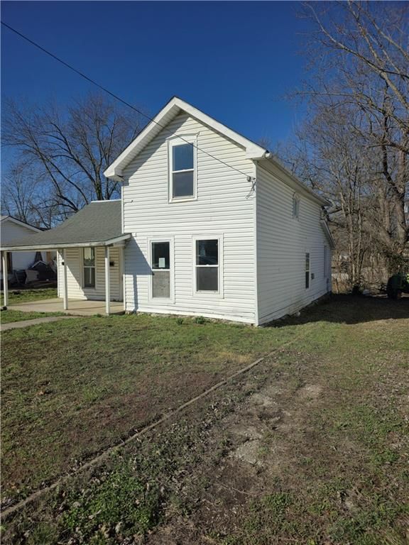 604 S Market Street — photo 21
