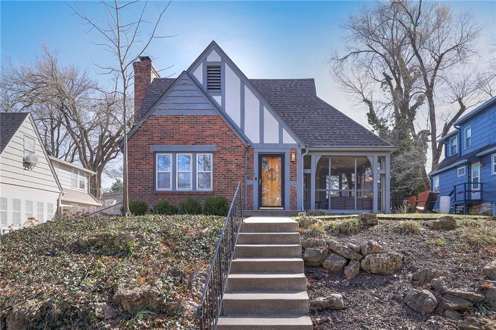 6841 Oak Terrace — photo 2