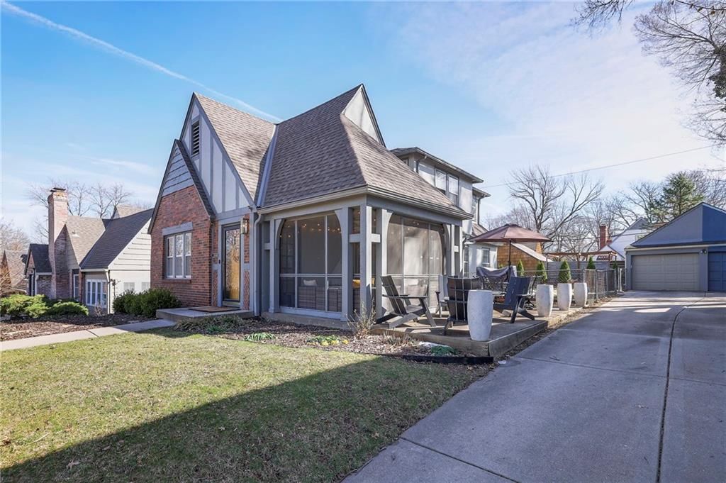 6841 Oak Terrace — photo 8