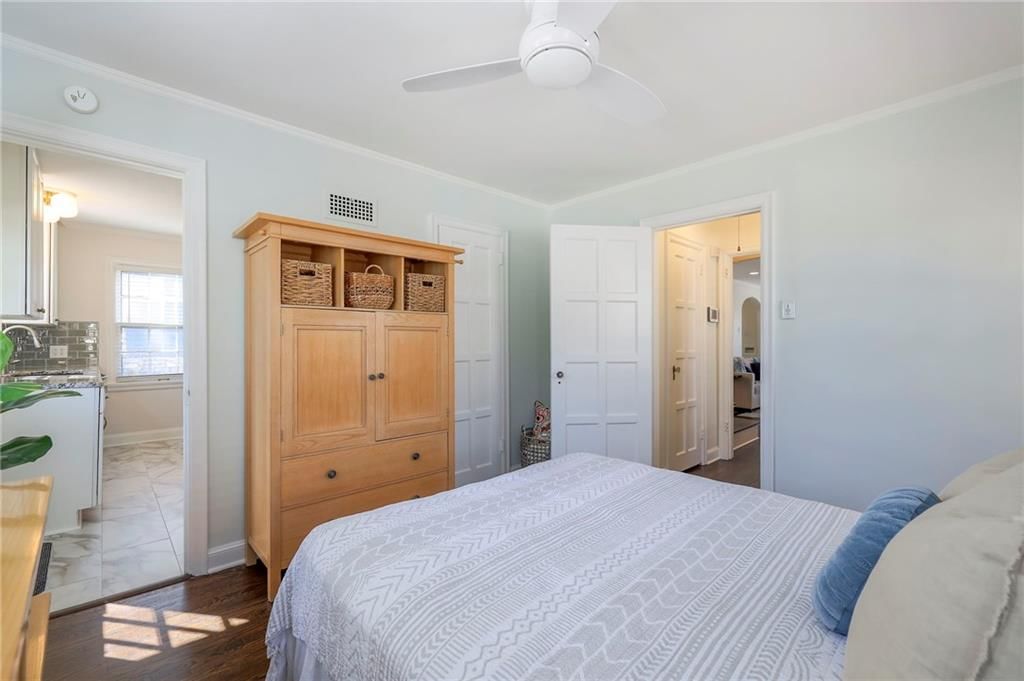 6841 Oak Terrace — photo 32