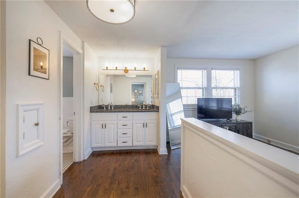 6841 Oak Terrace — photo 34