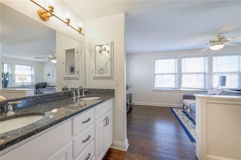6841 Oak Terrace — photo 35
