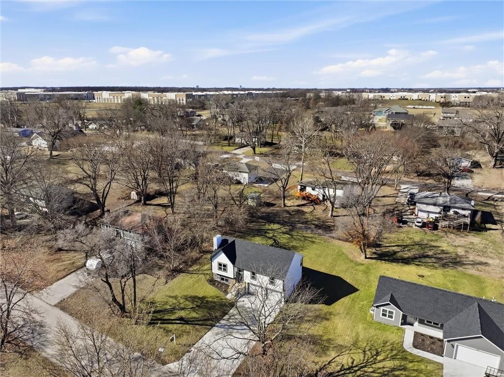 15600 Kay Avenue — photo 30