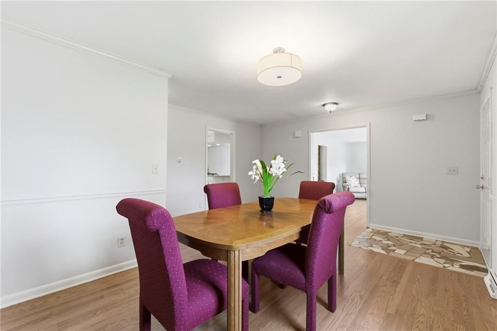 912 W 100th Terrace — photo 18