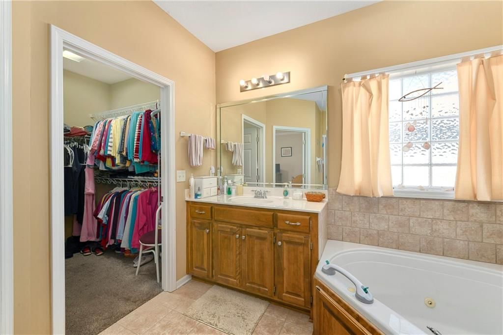 1108 SW Hoke Drive — photo 30