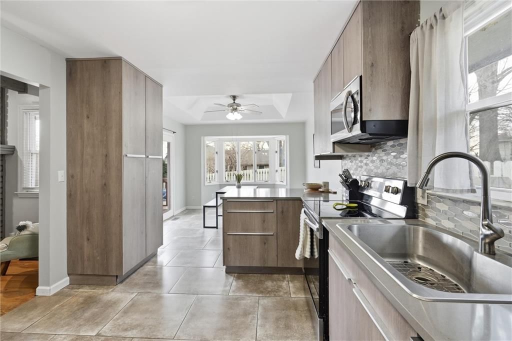 429 Pershing Street — photo 10