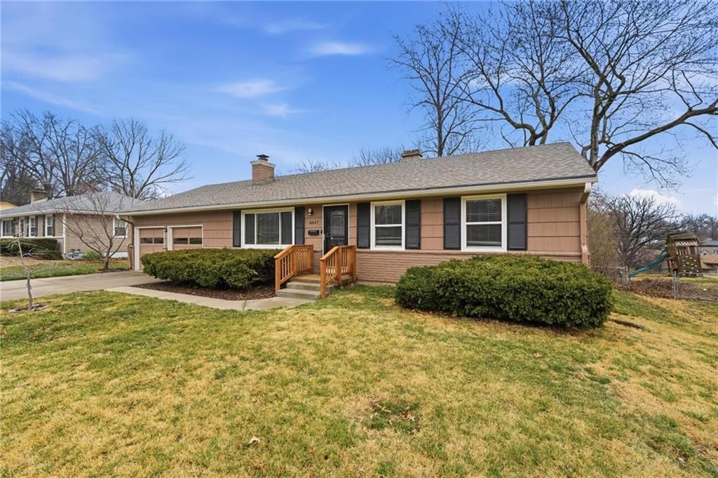 4847 NE Chouteau Drive — photo 4